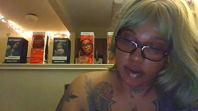 Snapshot of ShaBrimDaPornstar chatting on February 2026 10:41:01 PM ShaBrimDaPornstar online show from February 2026 10:41:01 PM