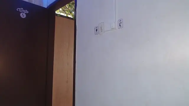 DaMikaela  online show from February 2025 09:57:01 PM