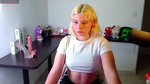 Ania jones online show from April 2026 12:19:02 AM