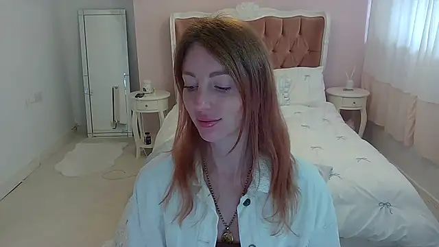Snapshot of Red_firesquirt chatting on July 2026 11:25:01 AM Red firesquirt online show from July 2026 11:25:01 AM