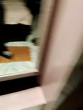 xxxhugedick0001 online show from December 2024 06:50:01 PM