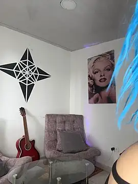 Snapshot of Mydreams69 chatting on April 2026 06:10:01 PM Mydreams69 online show from April 2026 06:10:01 PM