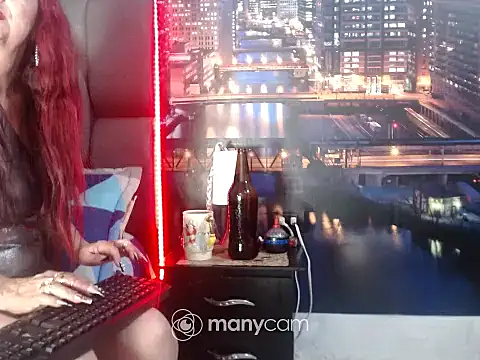 Snapshot of Lucy_mature8 chatting on December 2024 10:56:01 PM Lucy mature8 online show from December 2024 10:56:01 PM