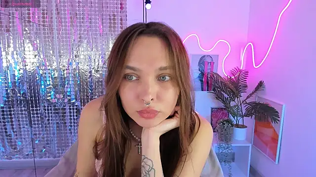 ChloeSunny online show from July 2026 01:53:02 PM