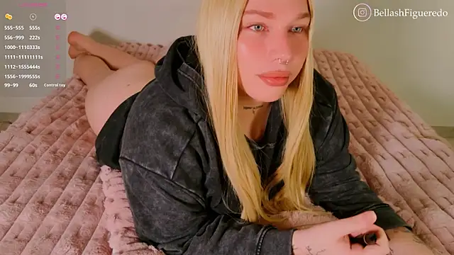 IsabellaFigueredo   online show from January 2026 12:21:02 PM