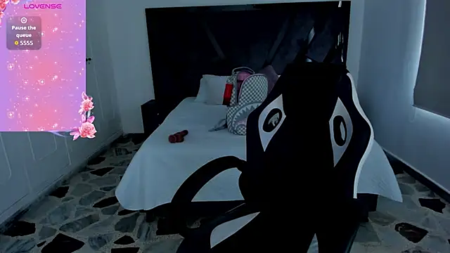 CelesteBrucee online show from September 2025 07:24:02 PM