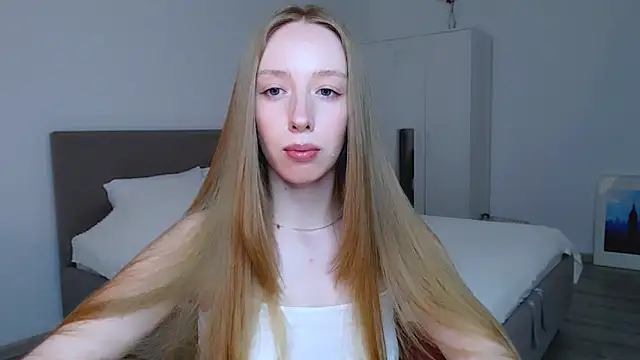 Snapshot of Luna_insniity chatting on March 2025 09:59:01 PM Luna insniity online show from March 2025 09:59:01 PM