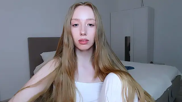 Snapshot of Luna_insniity chatting on March 2025 01:02:02 AM Luna insniity online show from March 2025 01:02:02 AM