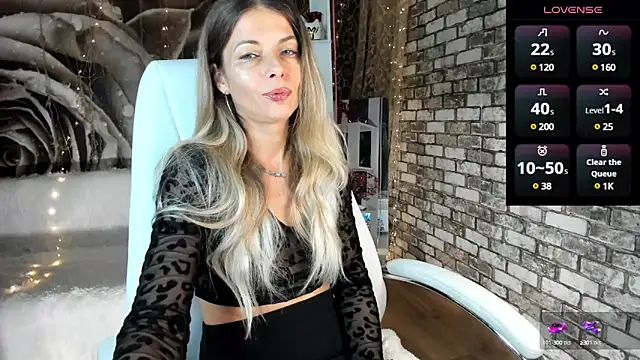 Eva Melow online show from January 2025 05:41:01 PM