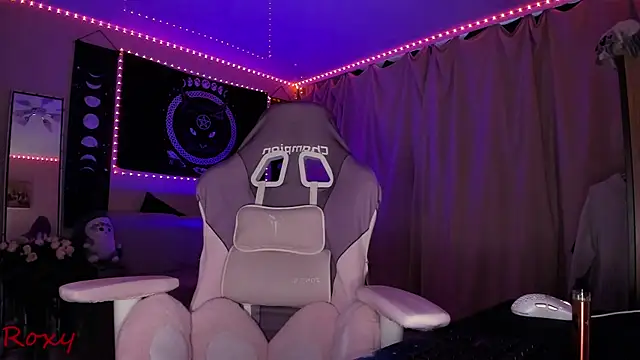 wet dream  online show from April 2026 03:28:02 PM