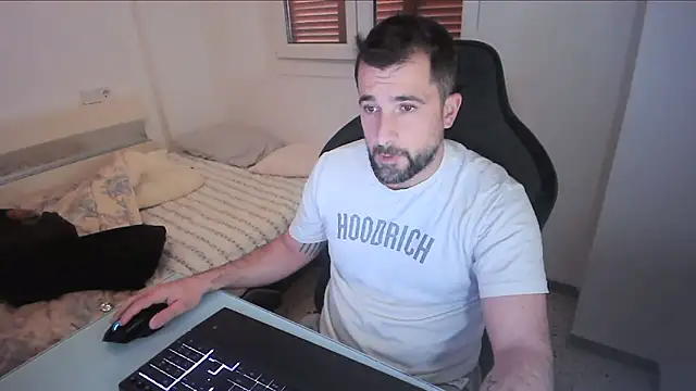 alex877x online show from April 2026 11:41:02 AM