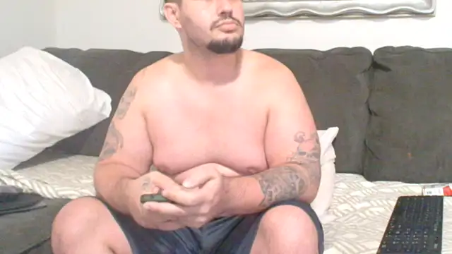 Badcuzwefun187 online show from April 2026 06:44:02 PM