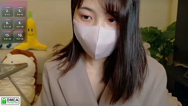 Snapshot of SUZU_ chatting on February 2026 10:05:01 AM SUZU online show from February 2026 10:05:01 AM