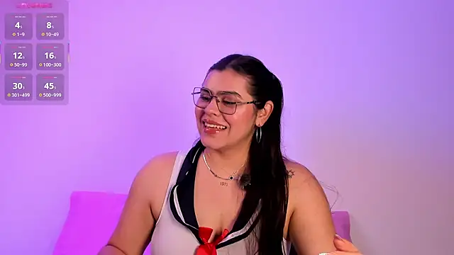Snapshot of veronica185 chatting on April 2026 12:50:01 AM veronica185 online show from April 2026 12:50:01 AM