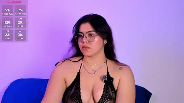 Snapshot of veronica185 chatting on May 2026 01:33:01 AM veronica185 online show from May 2026 01:33:01 AM