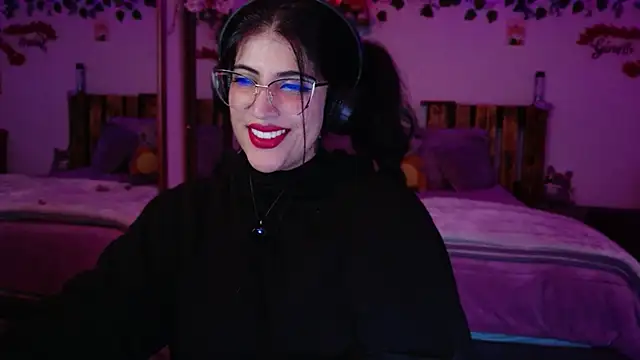 azahar  ziiz online show from January 2026 10:56:02 PM