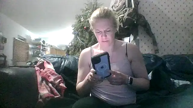 lisamatty4601 online show from January 2025 12:31:01 AM
