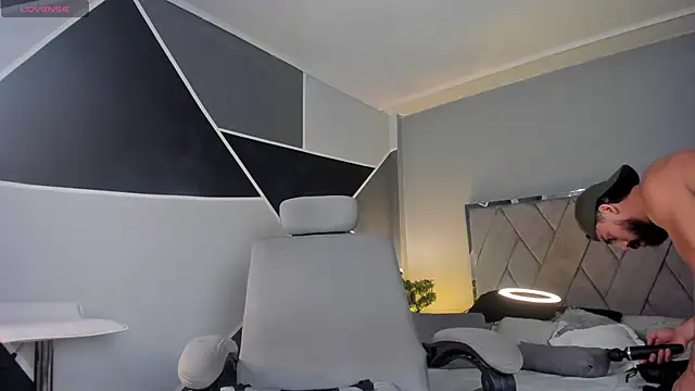 Markbrown online show from February 2025 11:54:02 PM