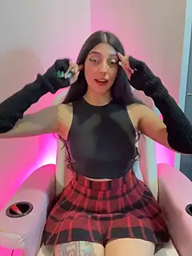 Snapshot of Felicia_smok3 chatting on April 2026 02:04:02 AM Felicia smok3 online show from April 2026 02:04:02 AM