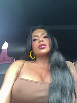 HOT LADY 777 online show from February 2025 07:42:02 PM