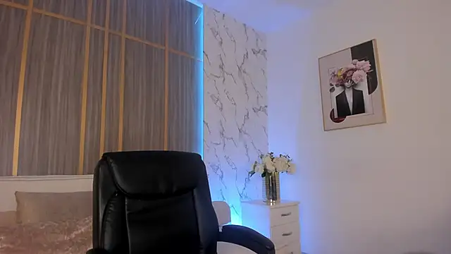 IsabellaAllen online show from November 2025 09:59:01 PM