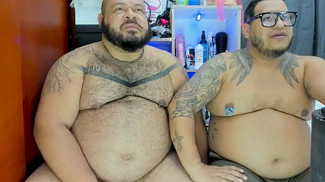 Snapshot of Latino_bigcock chatting on February 2025 05:20:02 AM Latino bigcock online show from February 2025 05:20:02 AM