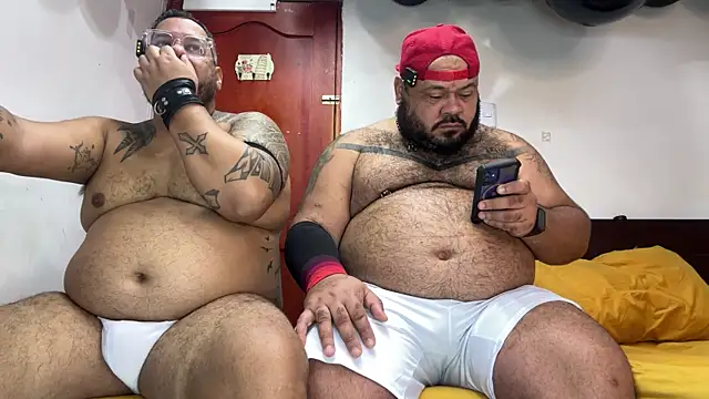 Latino bigcock online show from October 2025 09:10:02 PM