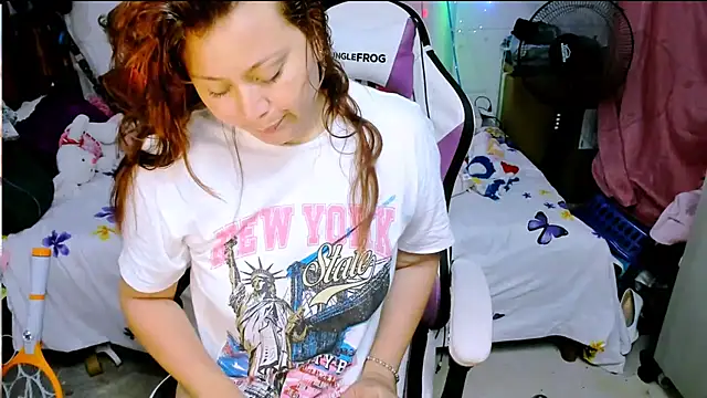 SofiaOlivares online show from November 2025 10:30:01 AM