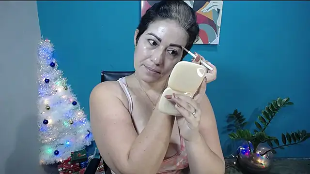 Snapshot of Sunny_rayz_ chatting on January 2026 10:08:02 AM Sunny rayz online show from January 2026 10:08:02 AM