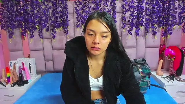 Snapshot of Bich_Anal_ chatting on January 2025 01:14:02 PM Bich Anal online show from January 2025 01:14:02 PM