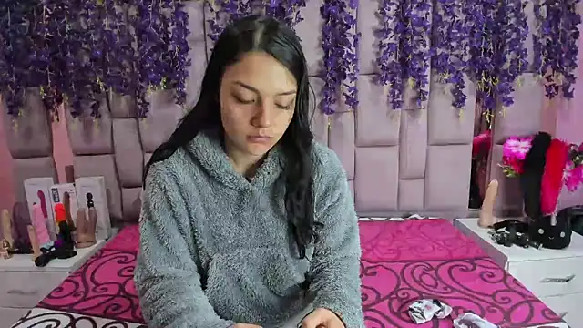 Snapshot of Bich_Anal_ chatting on January 2025 11:56:02 AM Bich Anal online show from January 2025 11:56:02 AM