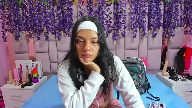 Snapshot of Bich_Anal_ chatting on January 2025 01:38:01 PM Bich Anal online show from January 2025 01:38:01 PM