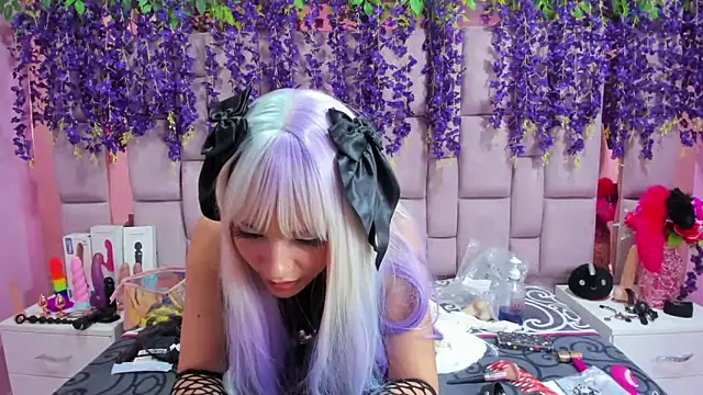 Snapshot of Bich_Anal_ chatting on February 2025 06:05:01 PM Bich Anal online show from February 2025 06:05:01 PM