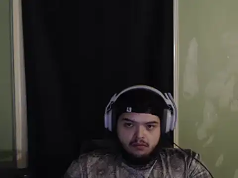 LatinoSized online show from February 2025 01:13:01 AM