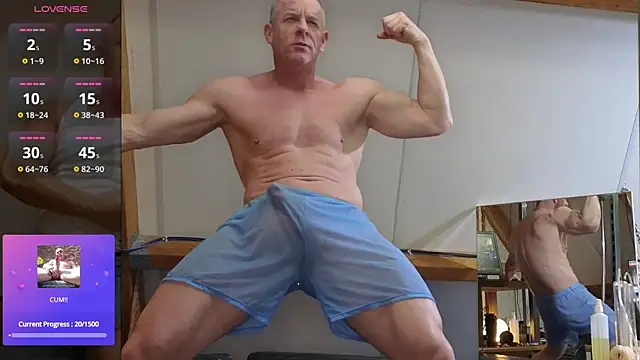 Snapshot of libo_horny_muscles chatting on February 2026 01:45:01 PM libo horny muscles online show from February 2026 01:45:01 PM