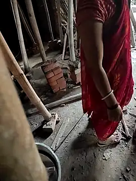 COUPLLE VILLAGE online show from March 2026 03:00:02 AM