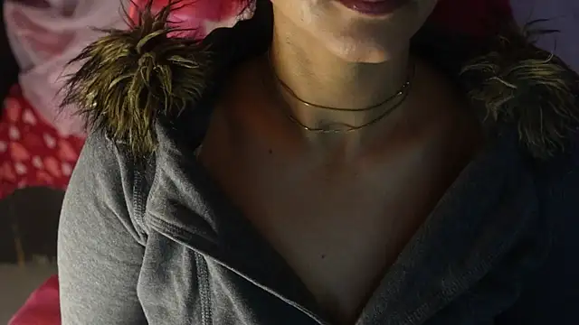 -AyeshaSinghania- online show from December 2025 03:39:02 PM