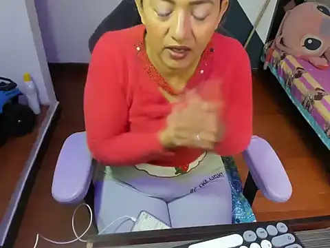 daleska ayala 1 online show from October 2025 01:32:02 PM