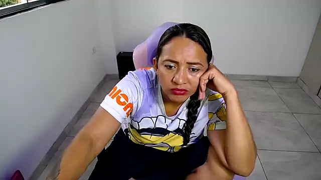 daleska ayala 1 online show from December 2025 09:53:01 PM