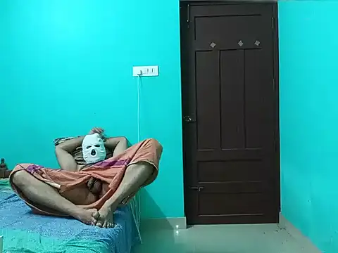 Sultryandrews online show from December 2024 02:11:01 PM