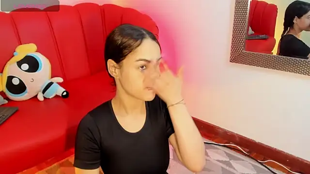 emily roberts1 online show from September 2025 01:00:01 PM