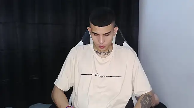 hot king20 online show from March 2025 02:26:01 AM