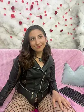 SkarletJhonson  online show from June 2026 06:30:01 AM