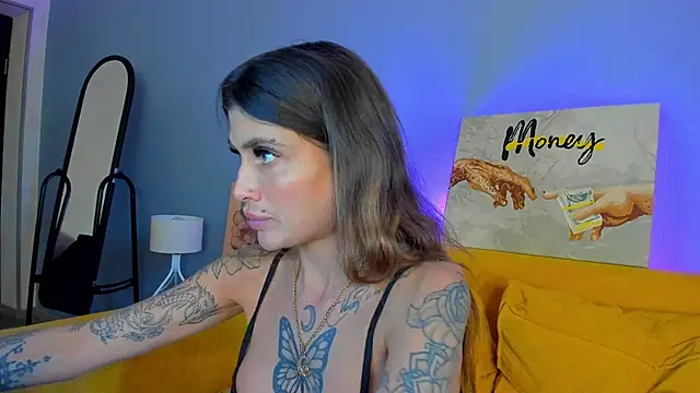 Snapshot of Patricia_Cox chatting on April 2026 02:51:02 AM Patricia Cox online show from April 2026 02:51:02 AM