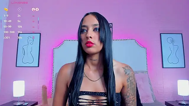 charlotte kisss online show from December 2025 07:19:02 PM