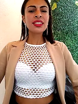 Astrid-- online show from February 2025 03:27:01 PM