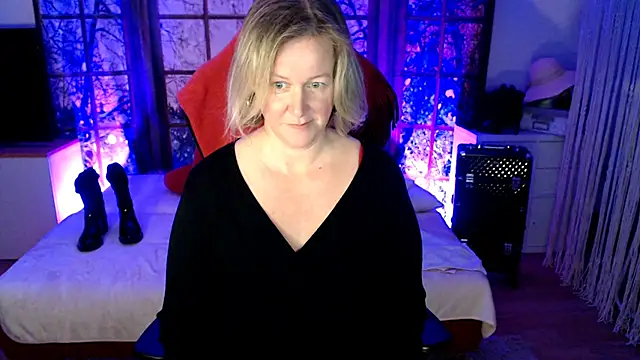 MarleneBloem online show from January 2025 04:30:02 PM