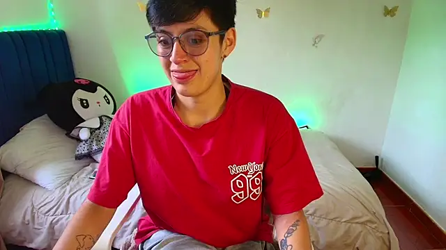 9 Fernanda 9 online show from April 2026 04:29:01 PM