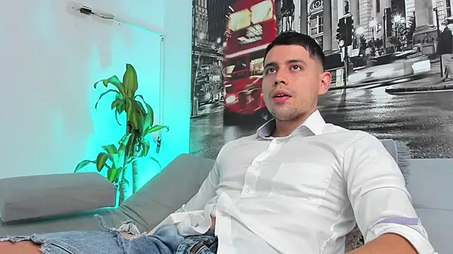 Snapshot of ANDER_PEREZ chatting on February 2025 02:58:01 PM ANDER PEREZ online show from February 2025 02:58:01 PM