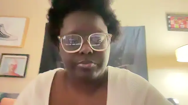 Yagurl  west online show from February 2025 12:05:02 AM